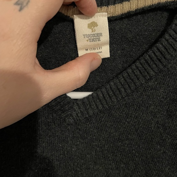Boy’s Medium Tucker + Tate Dark Gray V-neck Sweater - Picture 2 of 3